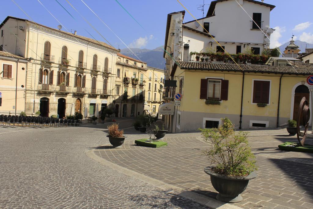 La Locanda Di Gino 술모나 외부 사진