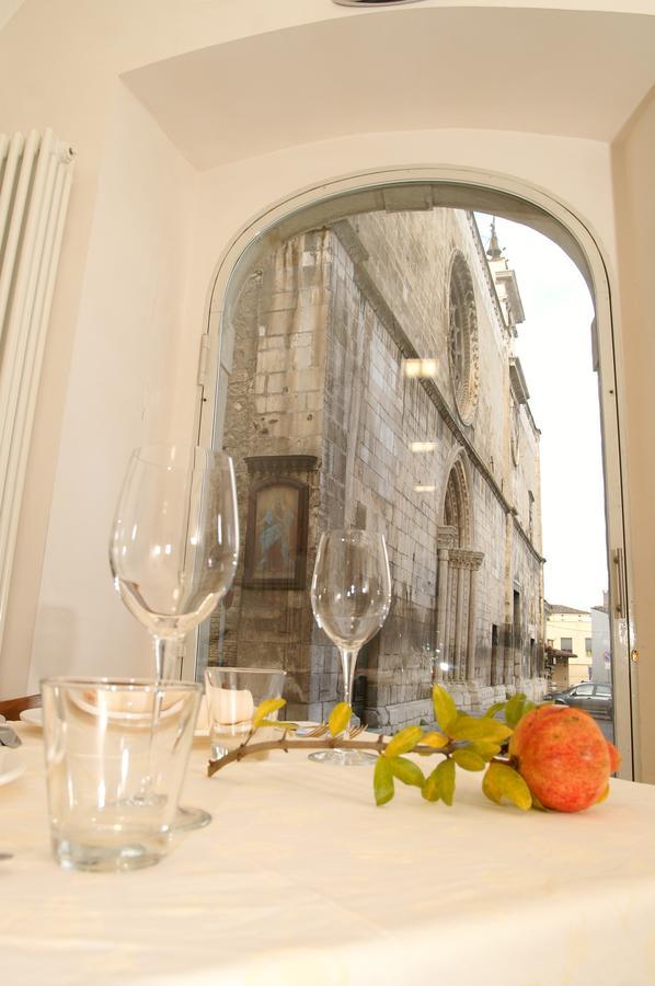 La Locanda Di Gino 술모나 외부 사진